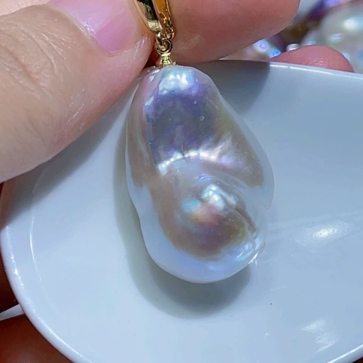 颈饰未镶嵌淡水珍珠