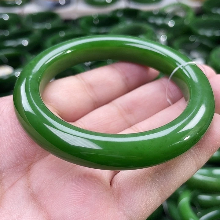 未镶嵌手镯和田玉（碧玉）