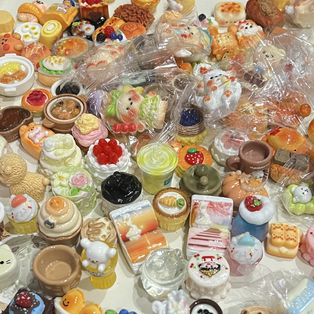（食玩混类直播拆）高货定制食玩写实场景卡通微缩食玩摆件