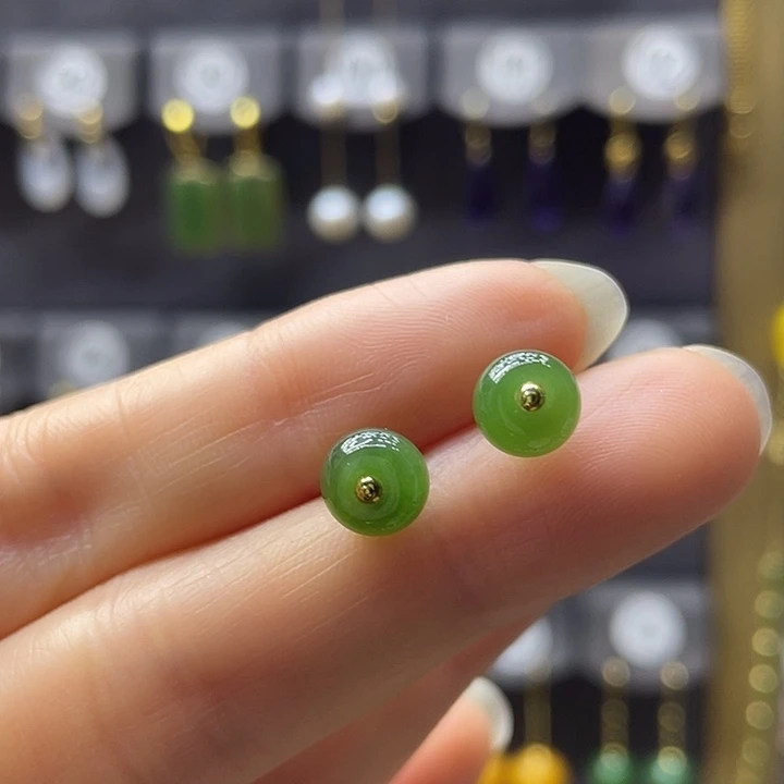 和田玉18K金镶嵌耳饰