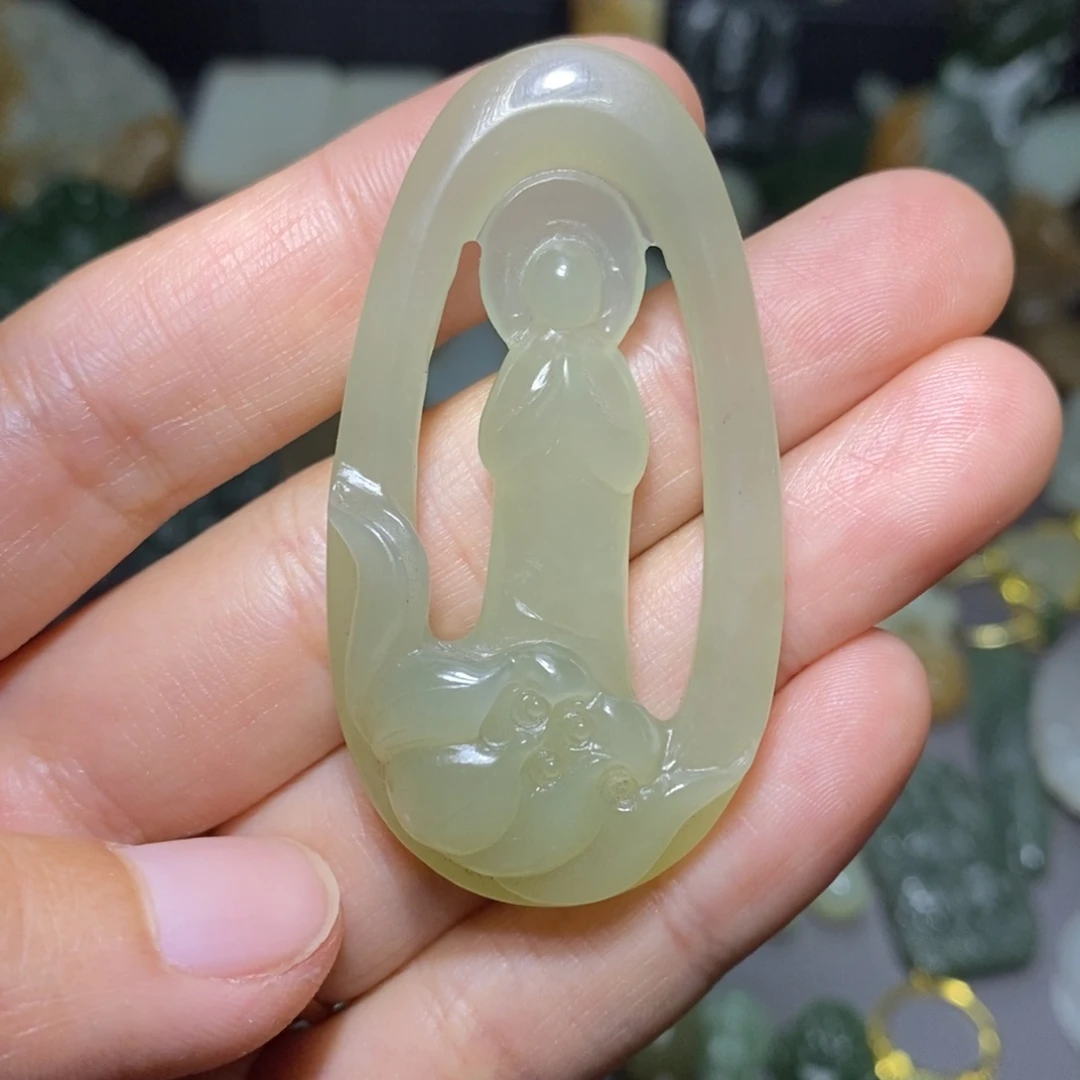 颈饰未镶嵌和田玉