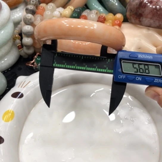 未镶嵌石英质玉珠宝半成品15