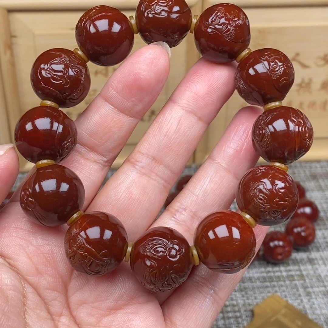 露***5橄榄核吊坠十八罗汉