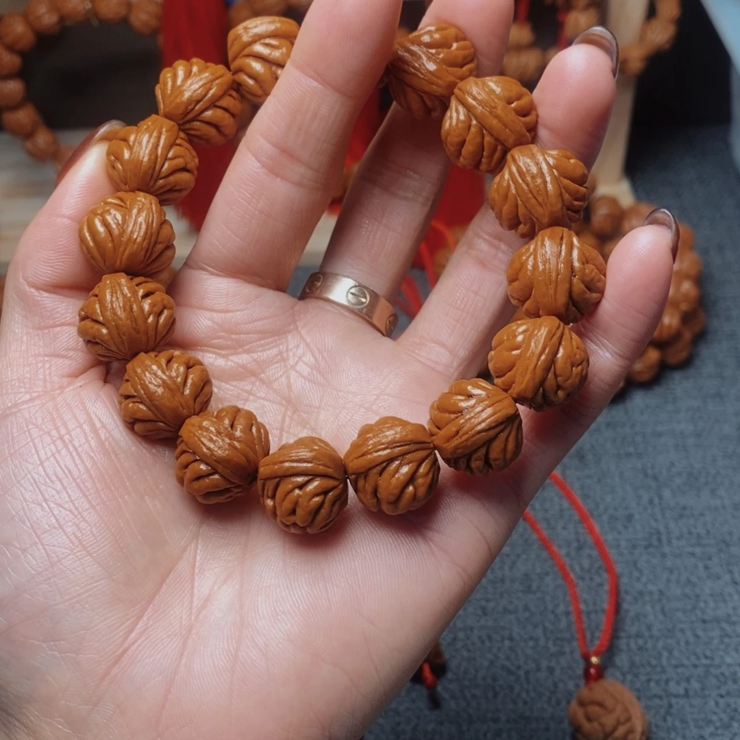 桃核吊坠龙纹桃枭