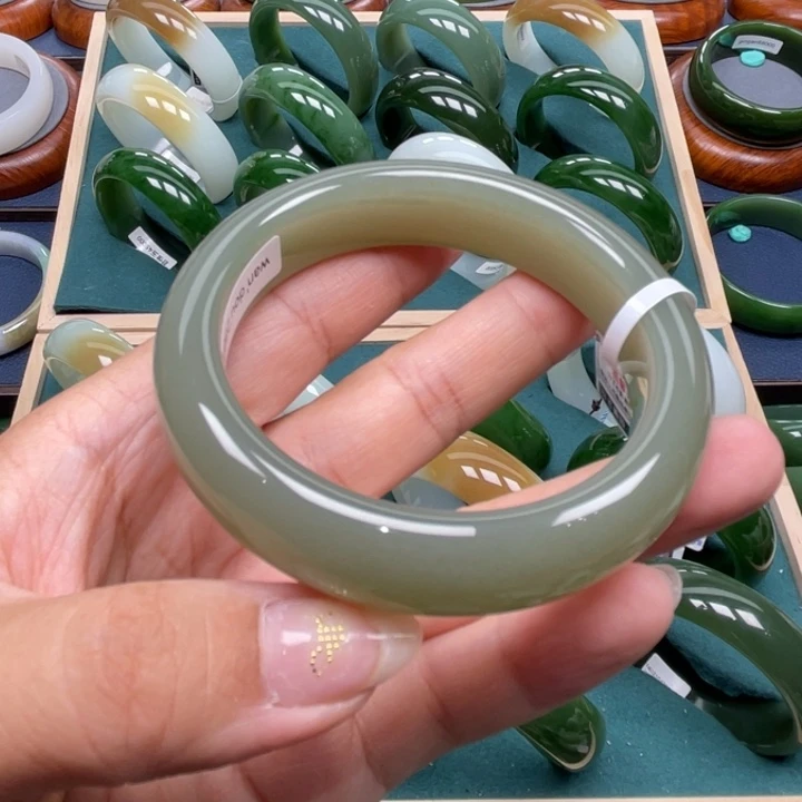 和田玉手镯未镶嵌5859