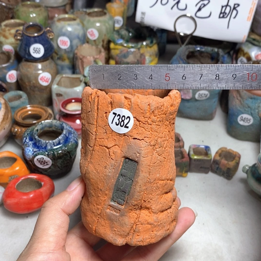 原价32一个特价处理不退换，默认微瑕