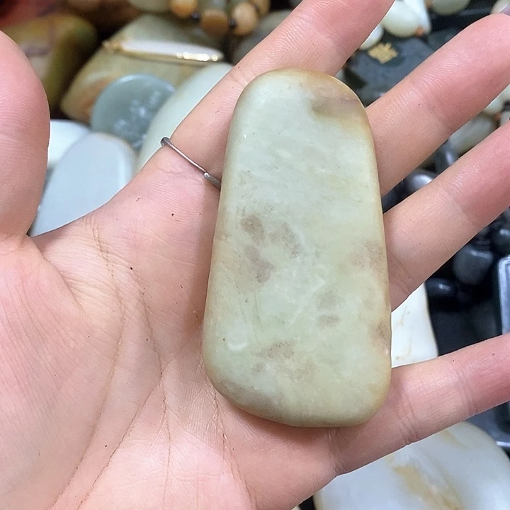 和田玉（糖玉）未镶嵌挂件
