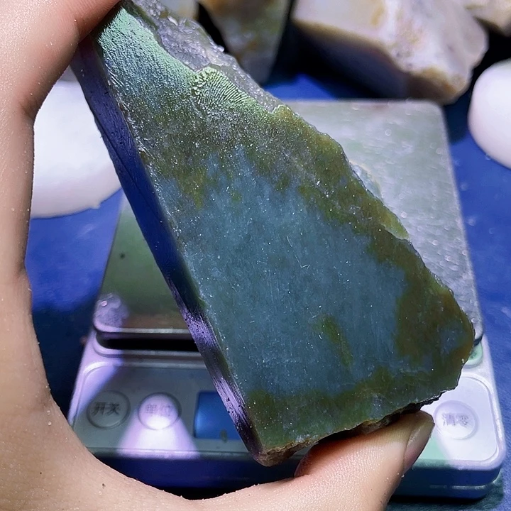 和田玉（糖玉）未镶嵌珠宝半成品