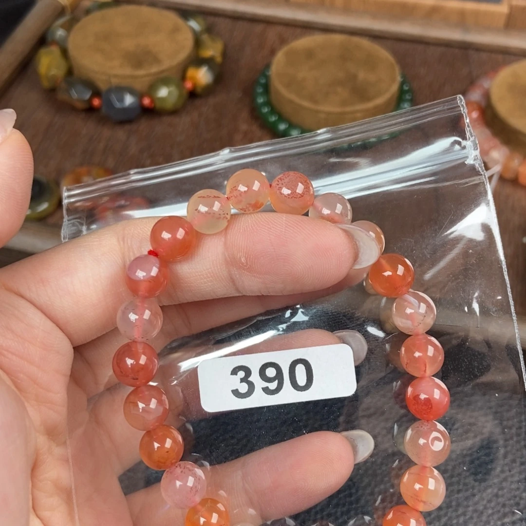 南红玛瑙未镶嵌手链卡8.2