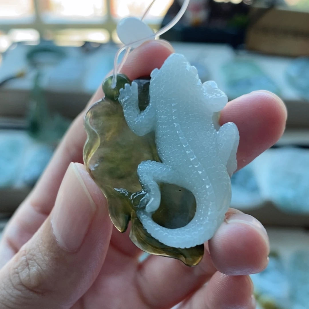 【闪购商品】颈饰未镶嵌翡翠天然缅甸A或翡翠