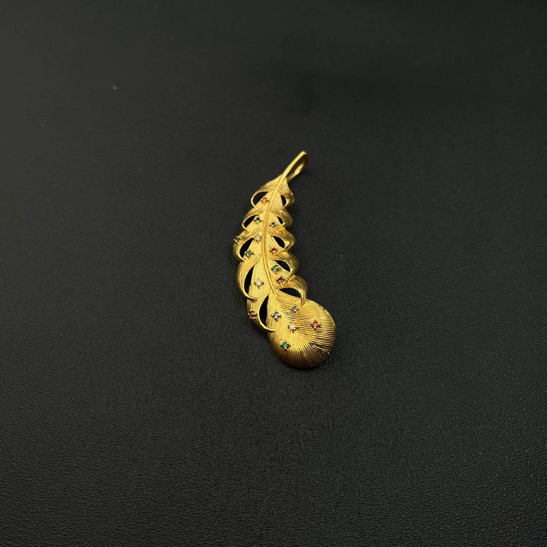 【羽毛彩宝吊坠】足金999黄金5G温柔风ins风彩宝吊坠（可配绳）