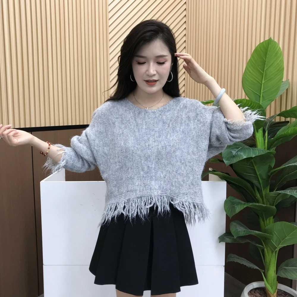 法式小众设计感流苏针织衫早秋新款宽松显瘦减龄圆领短款长袖上衣