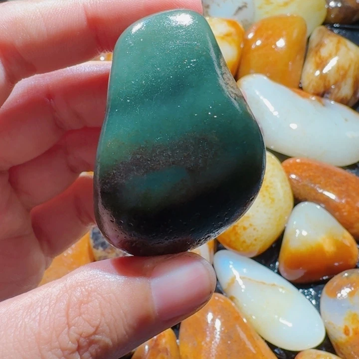 和田玉未镶嵌挂件71克