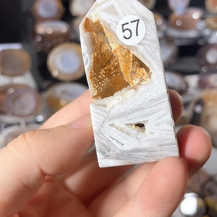 未镶嵌玛瑙/玉髓珠宝奇石