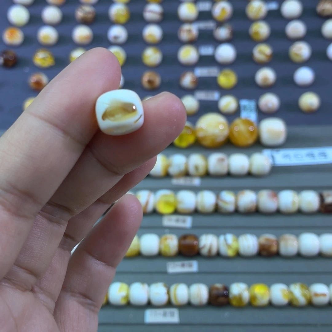 琥珀未镶嵌裸石11老型