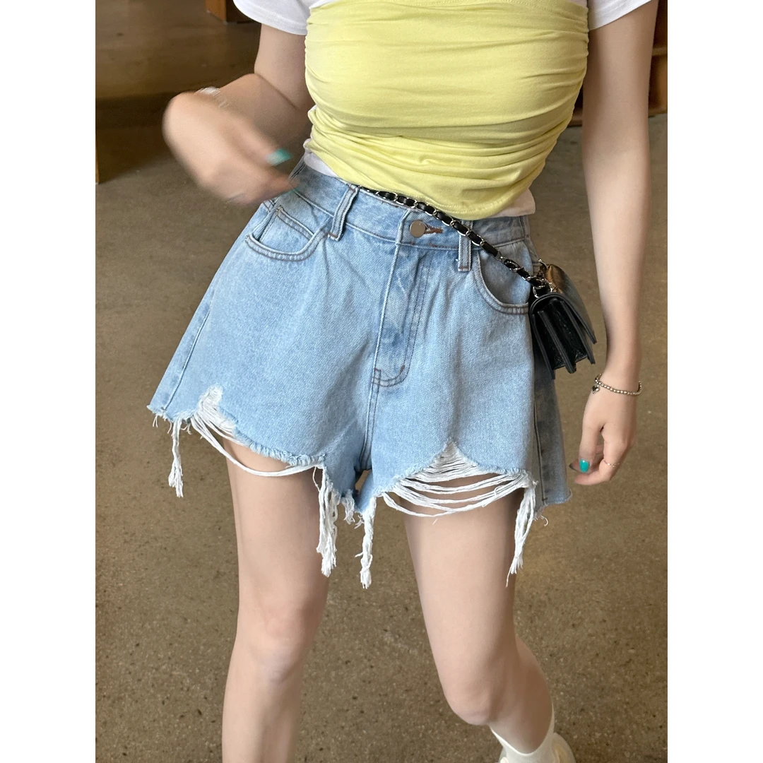 【HuiHui】东大门牛仔高腰短裤显瘦破洞辣妹毛边热裤（H8438）