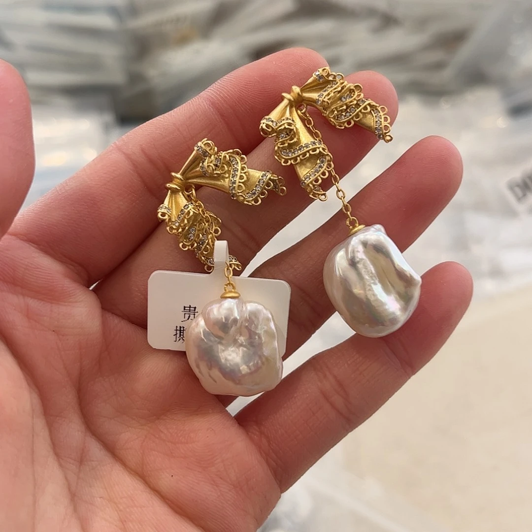 淡水珍珠耳饰合金