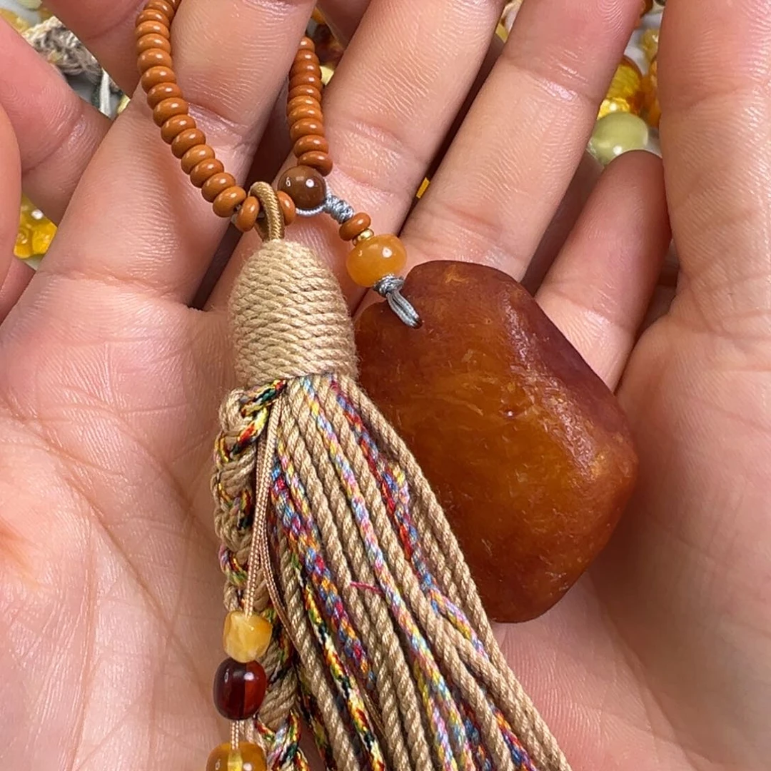 未镶嵌蜜蜡裸石蜜蜡