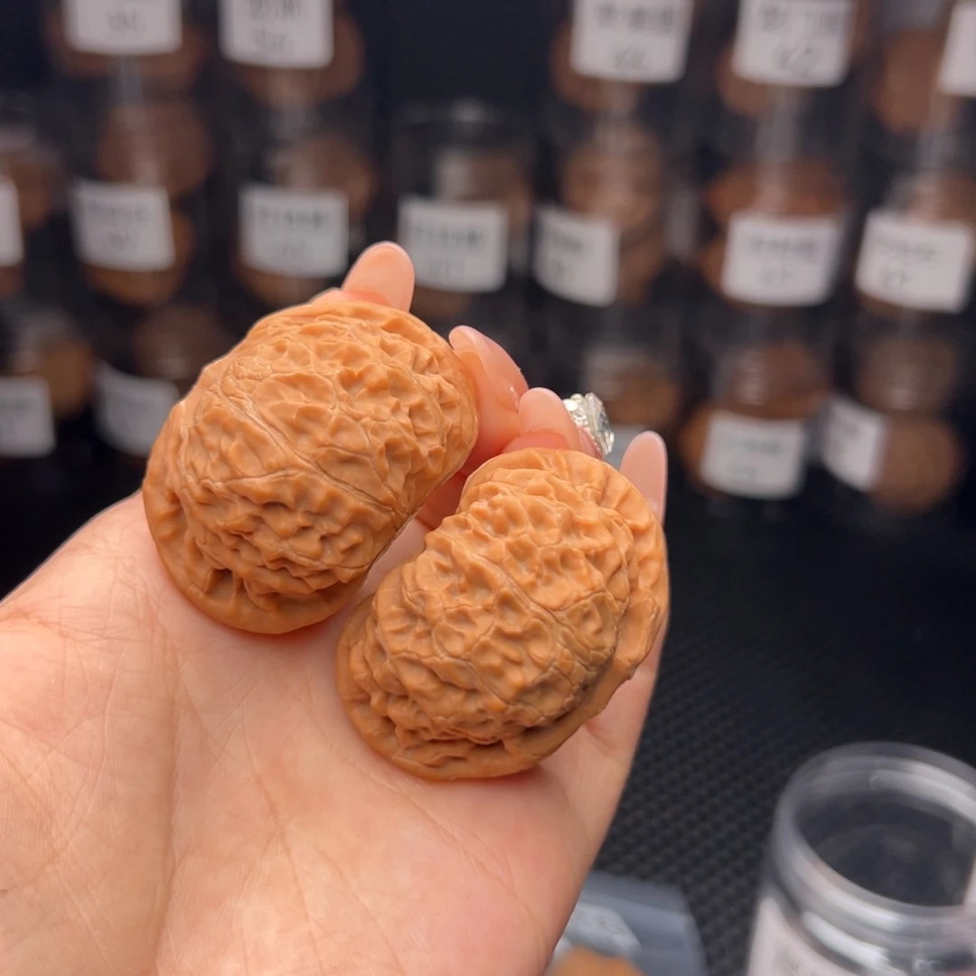 餐***田吊坠文玩核桃宫灯