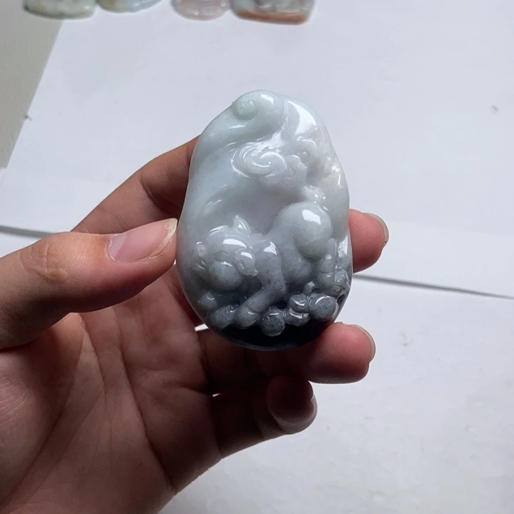 翡翠未镶嵌颈饰福猪7