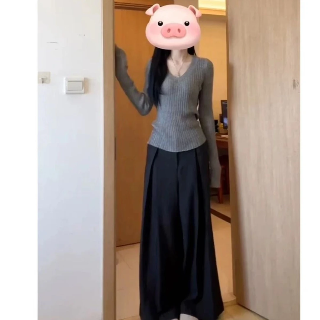 徐秋阳   冬日恋人  百搭时尚气质针织V领显瘦上衣-