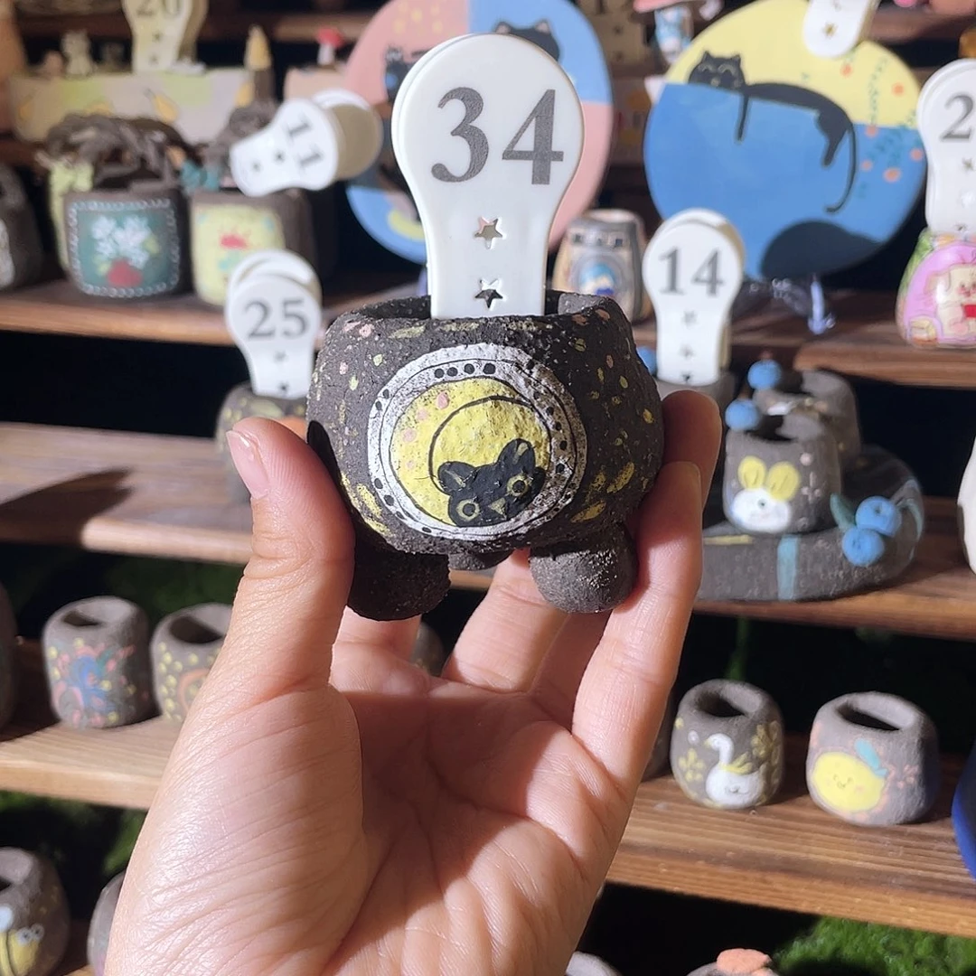 34…..手工手绘花盆