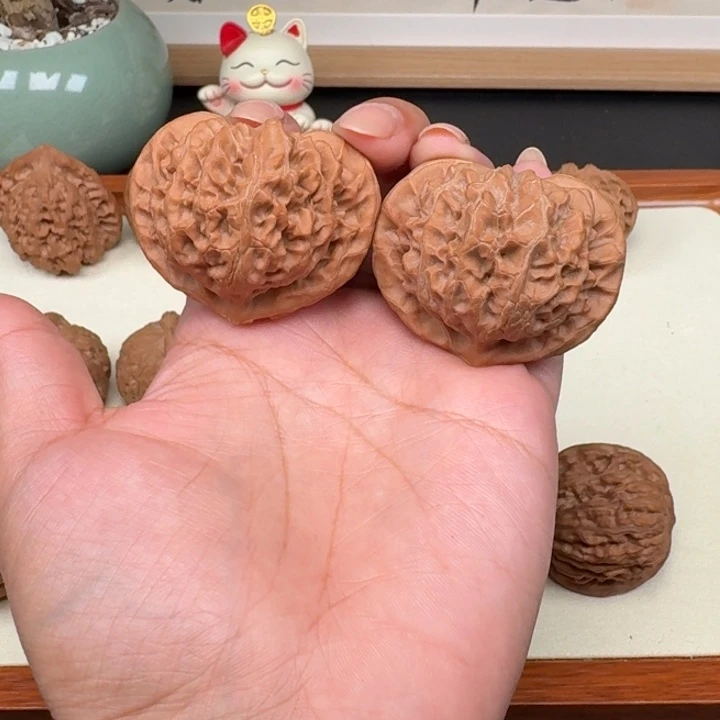 文玩核桃把件英**车全品宫灯43