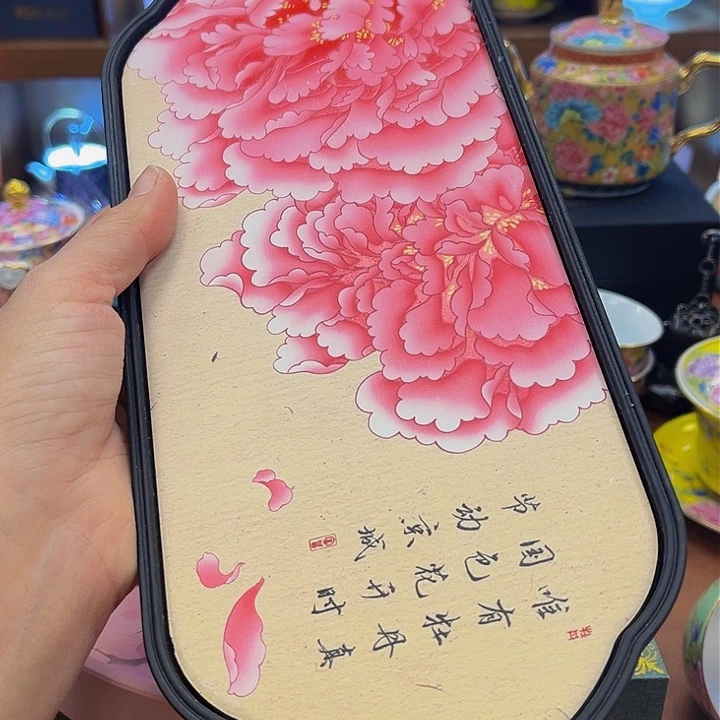 段泥茶杯吧啊这是在干什么笑