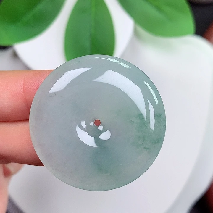 颈饰未镶嵌翡翠平安扣 34.6x6.4mm
