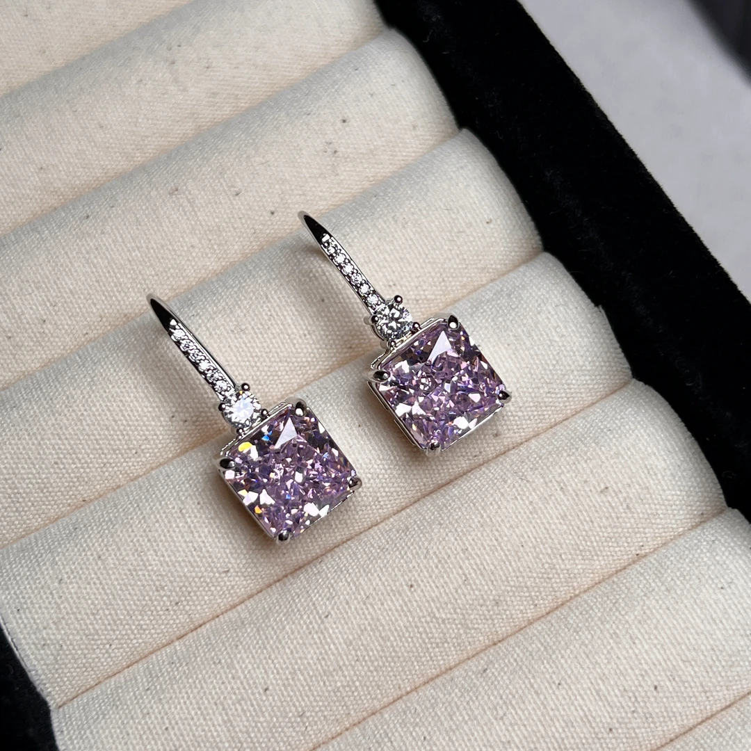 铜合金合成锆石耳饰 冰梅粉方糖耳钩E0772