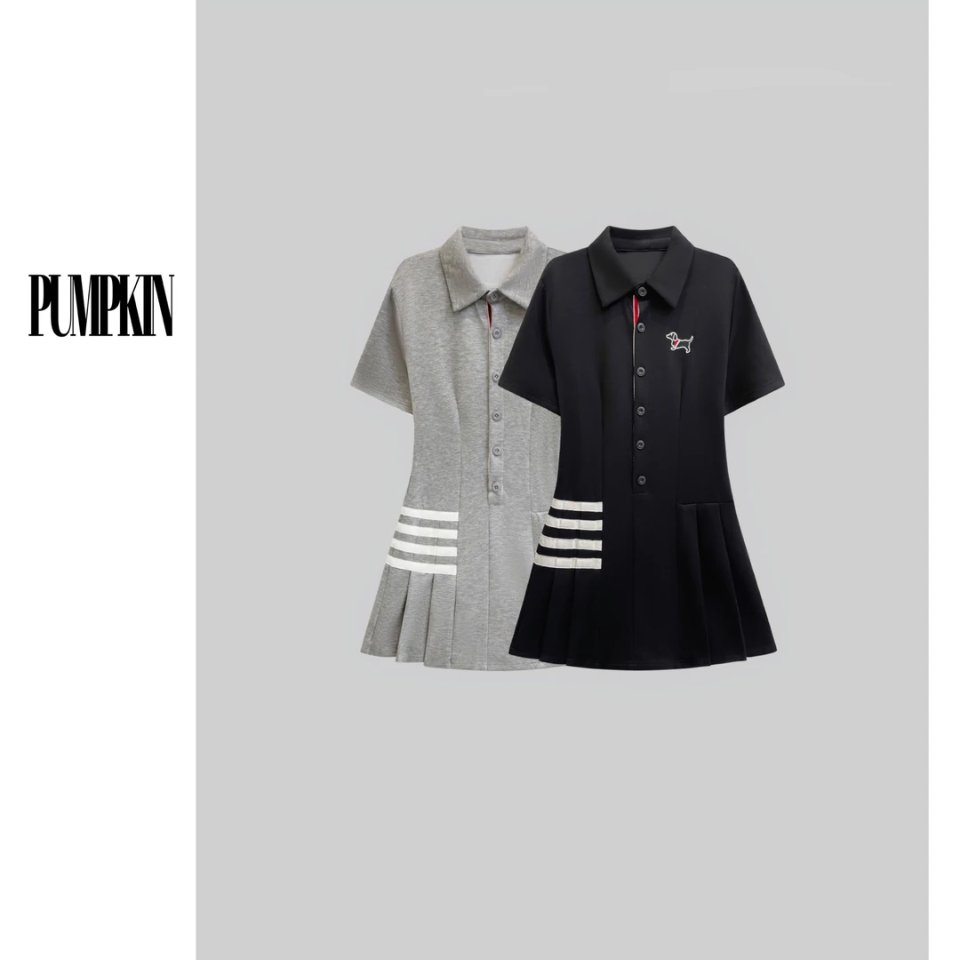 【断码清清No退No换】·小狗刺绣百褶短袖学院风减龄polo领连衣裙