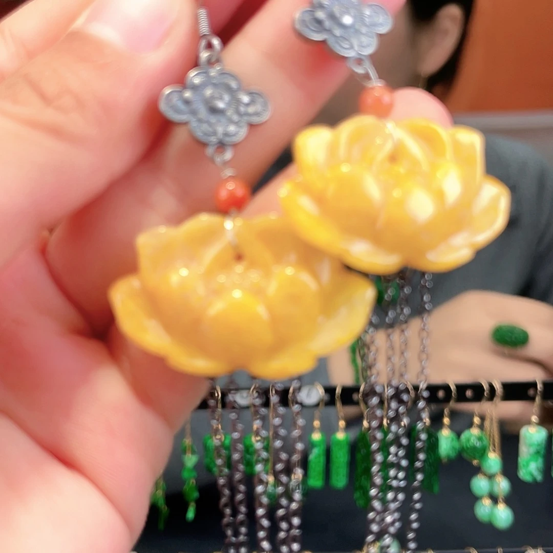 翡翠未镶嵌耳饰饰品