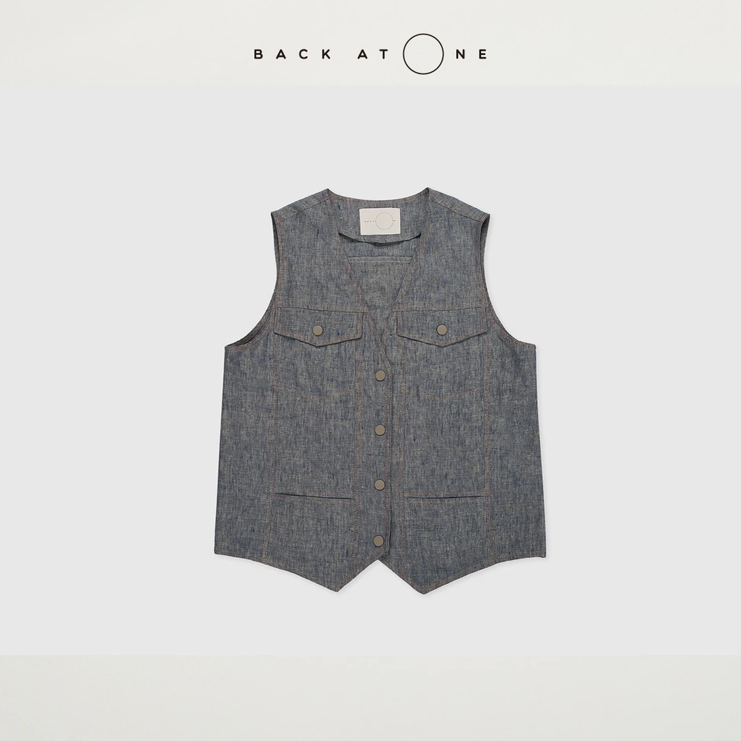 BackAtOne “曼城记忆” 时髦V领亚麻蓝色牛仔马甲 BFS-1BE275Q-K