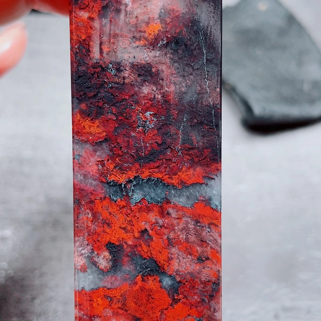 玉桂林鸡血玉印章镇尺46