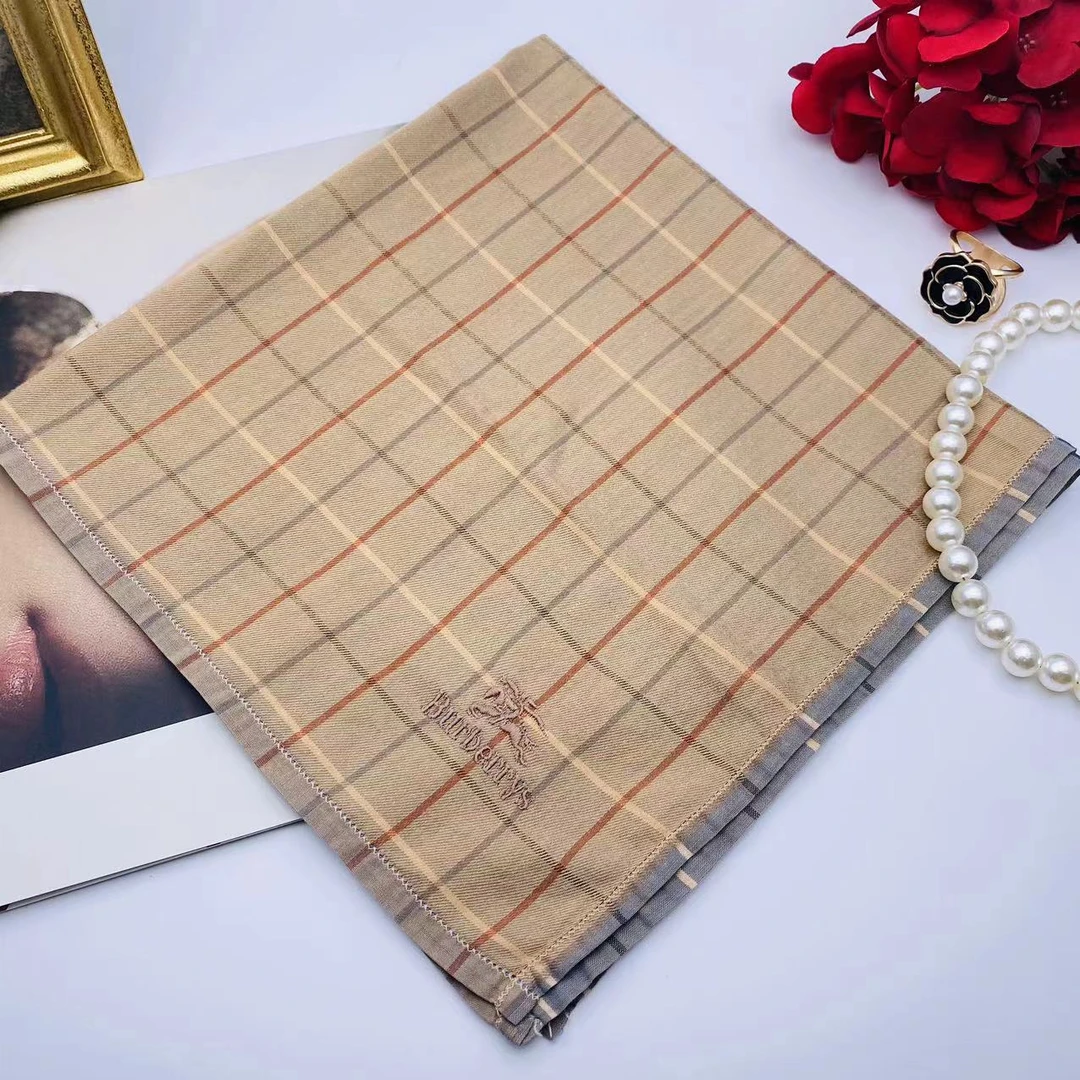 95新 BURBERRY/博柏利 潮奢 巴宝莉 丝巾/yy01242