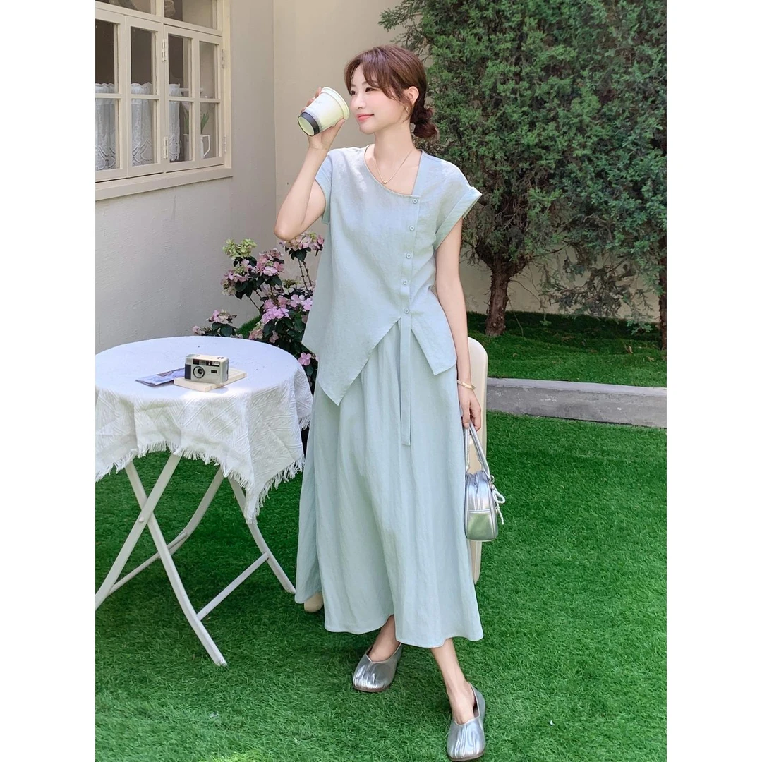 韩系温柔风浅绿色不规则上衣半身裙套装女2025夏季时尚大方两件套