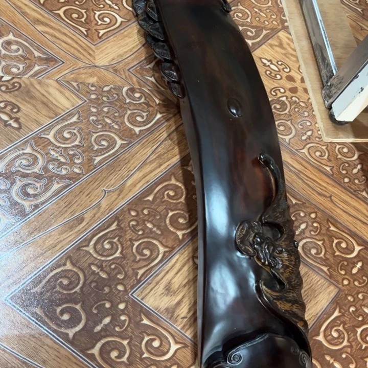 交趾黄檀（大红酸枝）钮*兵如意