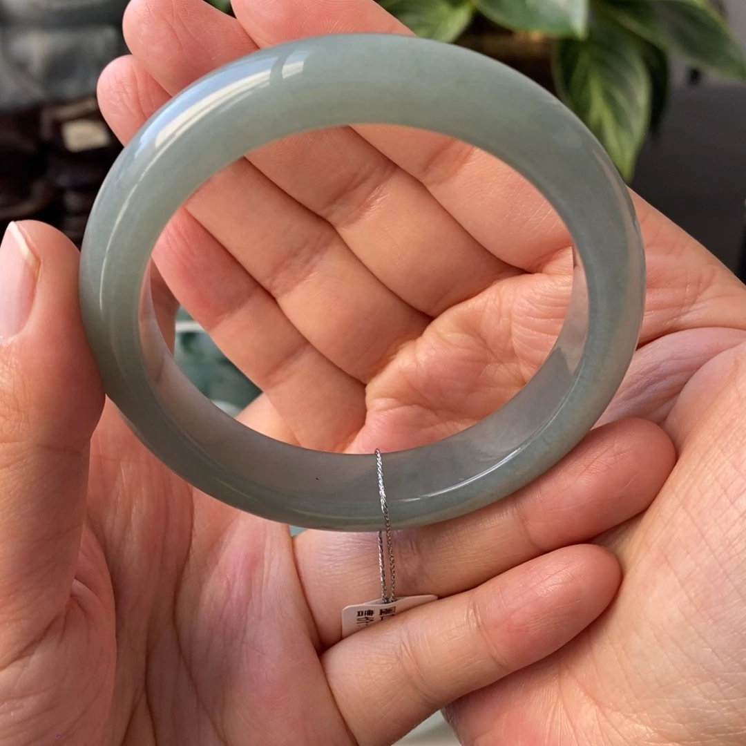 翡翠未镶嵌手镯天然