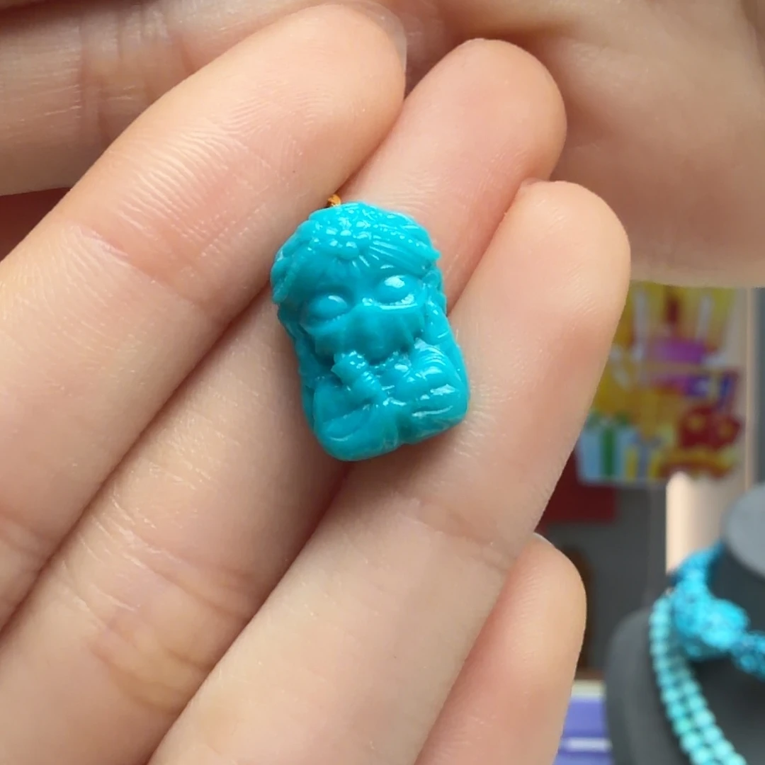 绿松石未镶嵌颈饰