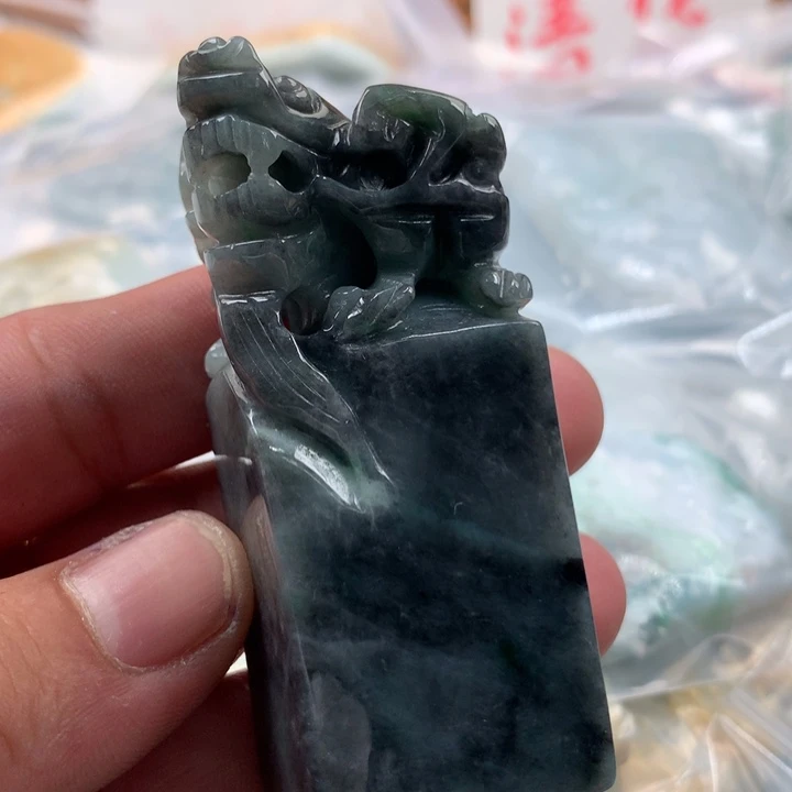 翡翠未镶嵌颈饰保真天然a货翡翠