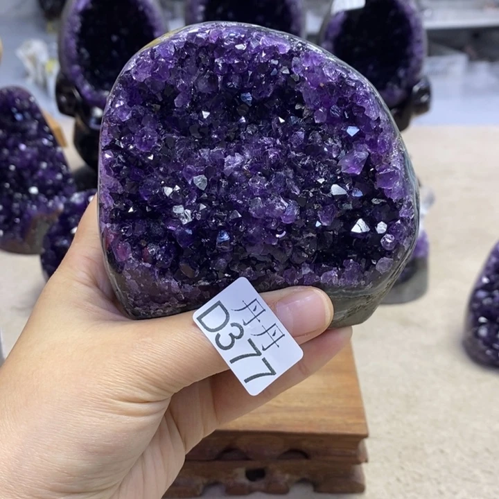 水晶未镶嵌大型摆件（非配饰）