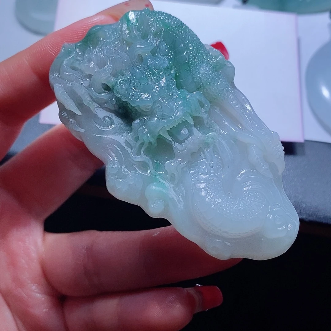 定制翡翠未镶嵌翡翠