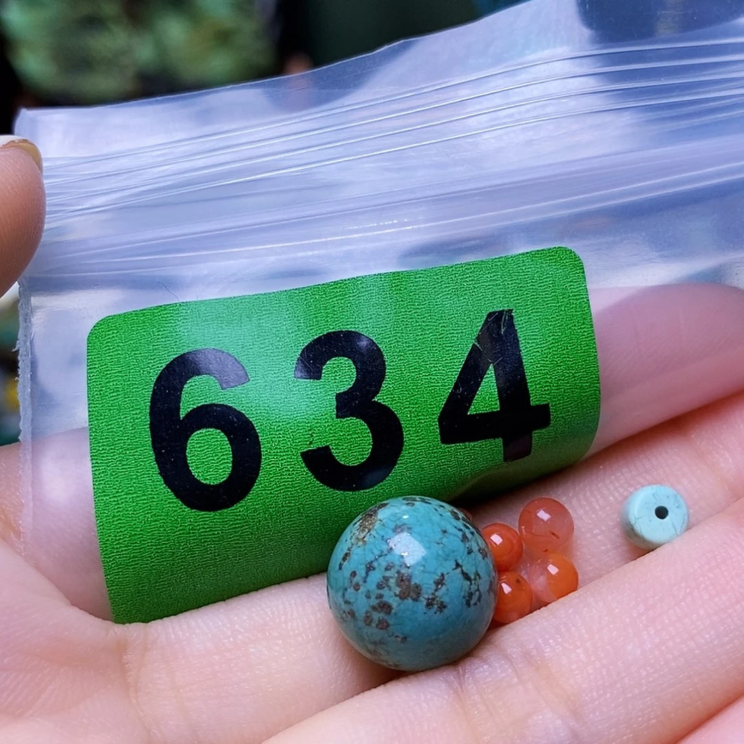 未镶嵌南红玛瑙珠宝奇石