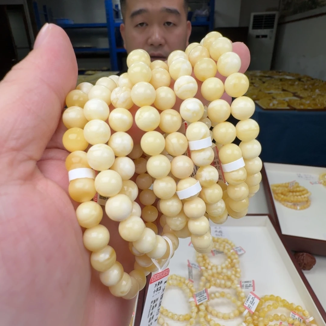 琥珀未镶嵌手链多样性发其一