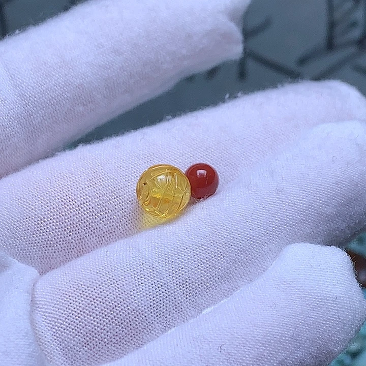 南红玛瑙未镶嵌珠宝奇石