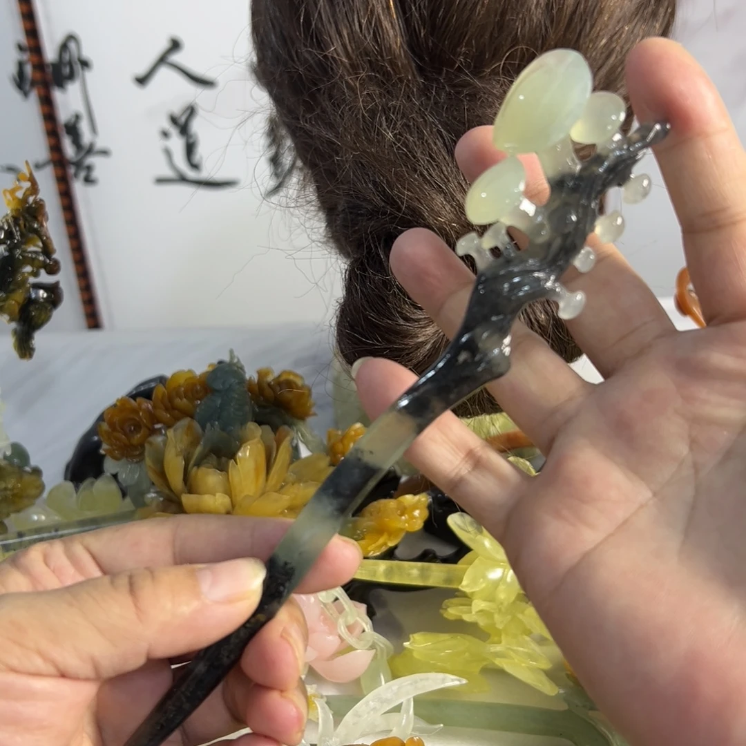蛇纹石玉未镶嵌发饰