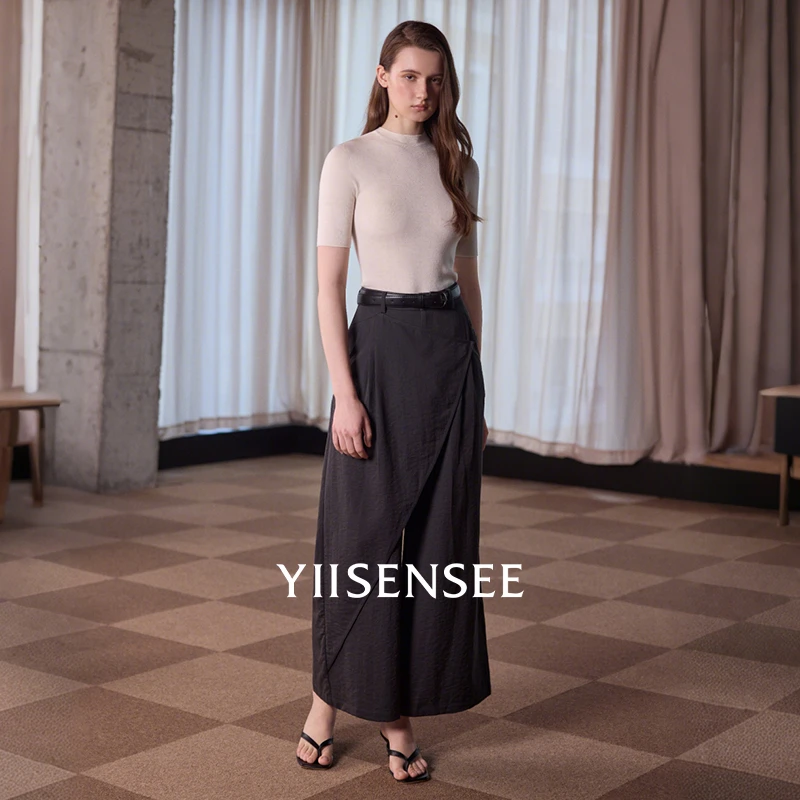 YIISENSEE逸识春季2025新款围裹式不对称休闲宽松阔腿裤斜襟裤子