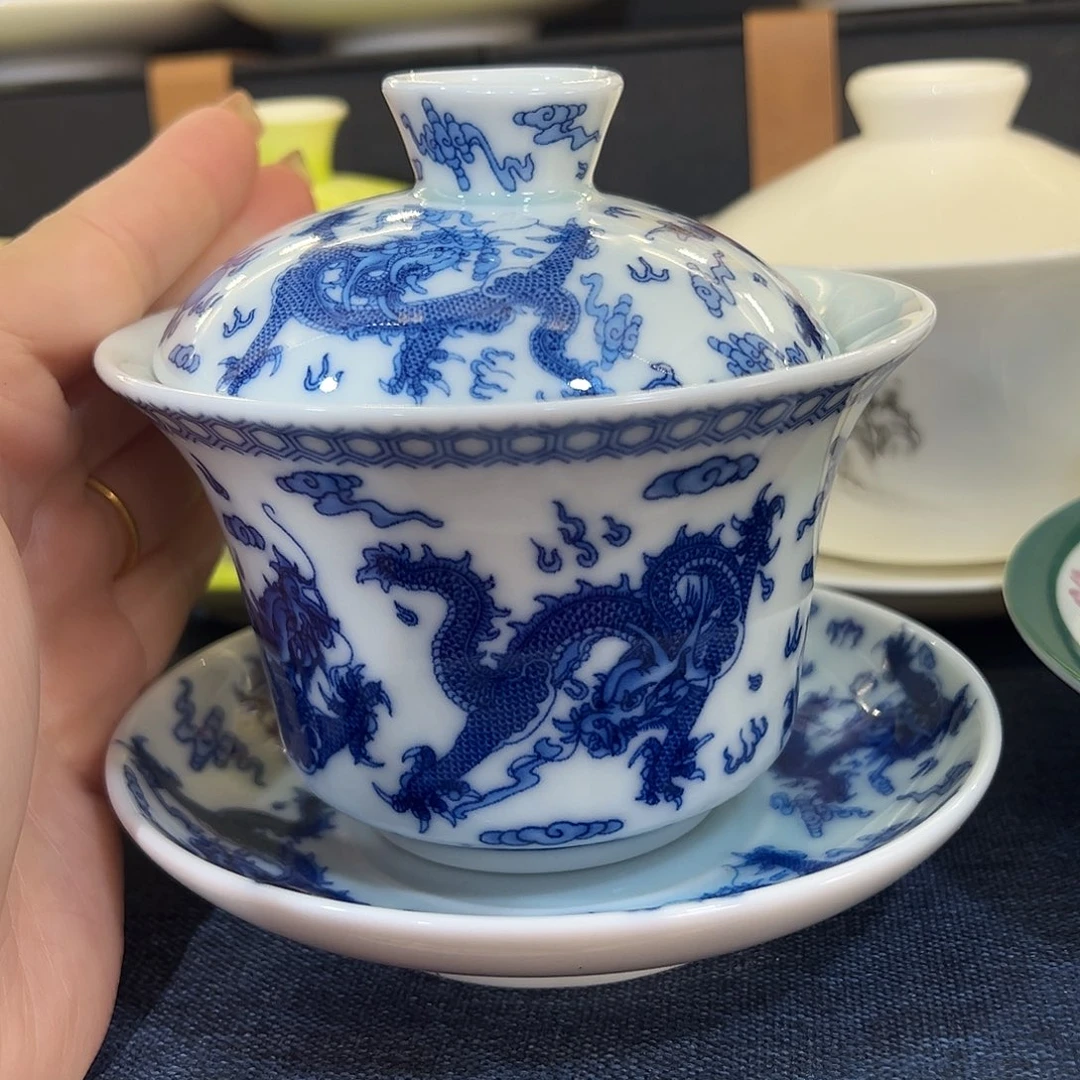 盖碗很漂亮我很喜欢