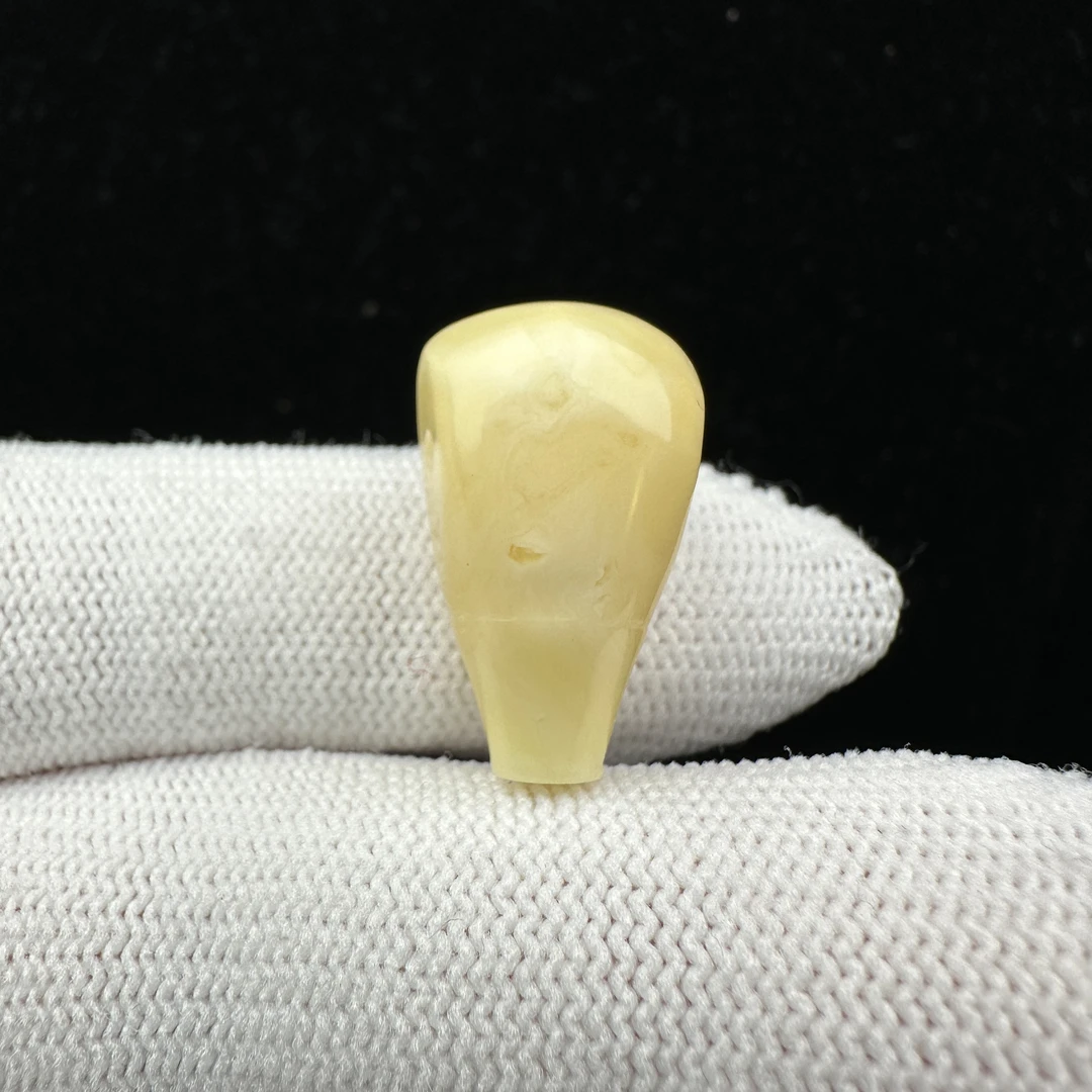 R3669天然原矿蜜蜡三通13.2x22mm 2克支持复检假一赔四