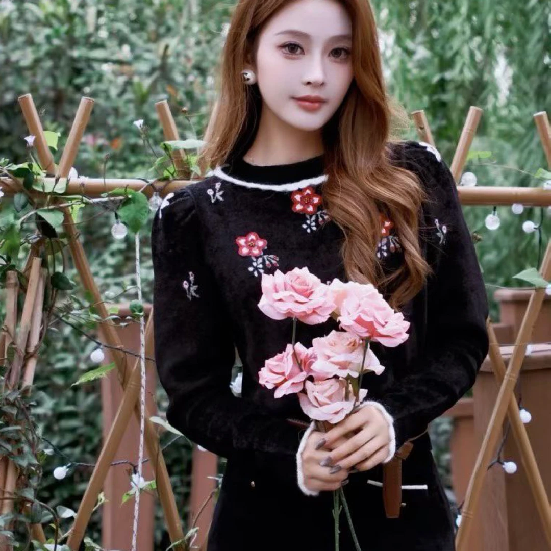 花颜颜商场同款减龄赫本风花朵刺绣假两件针织衫秋冬女